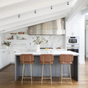 Modern kitchen - Woodside Family Home